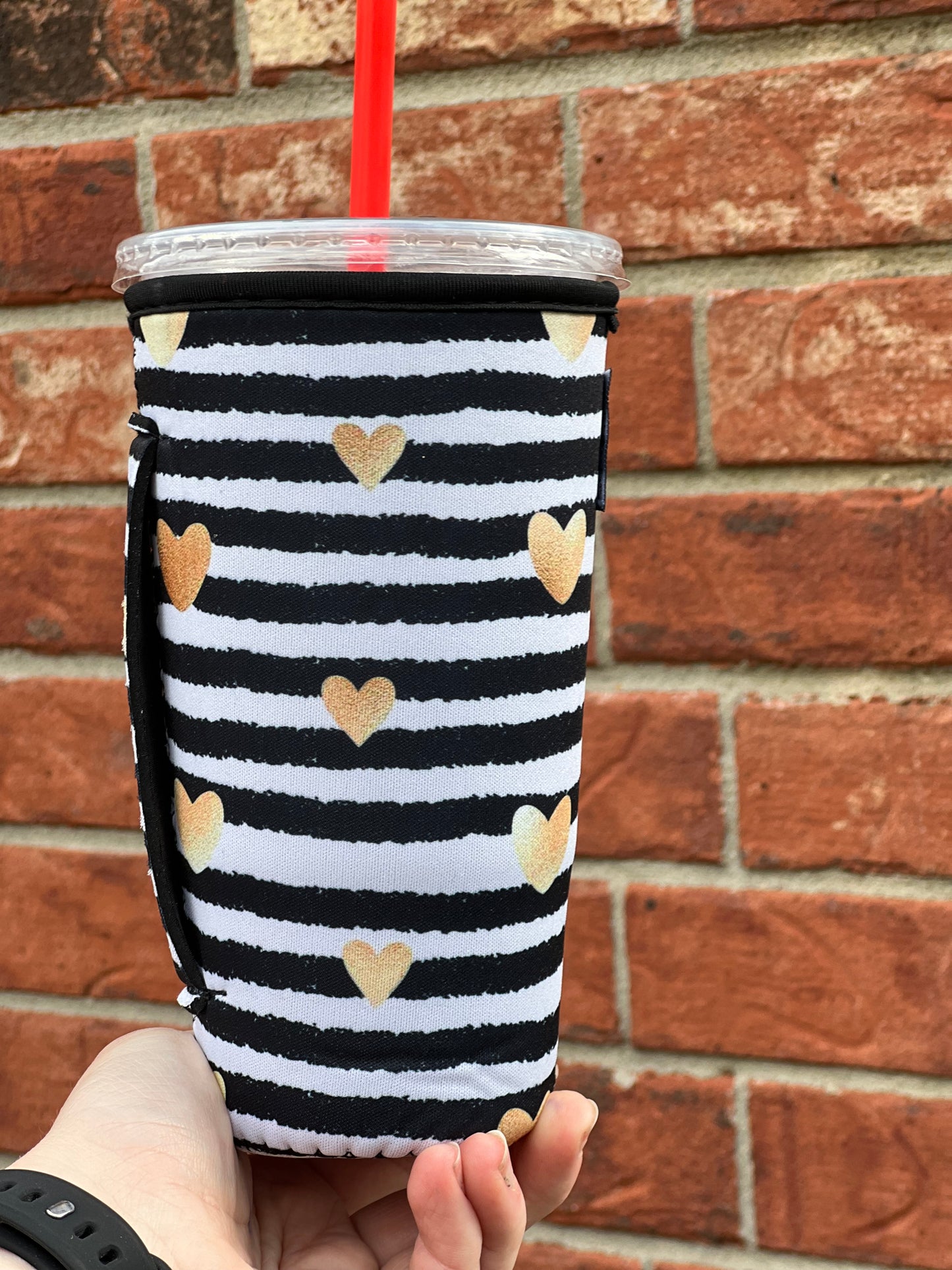 Gold hearts with stripes (Tea Cup Sized)