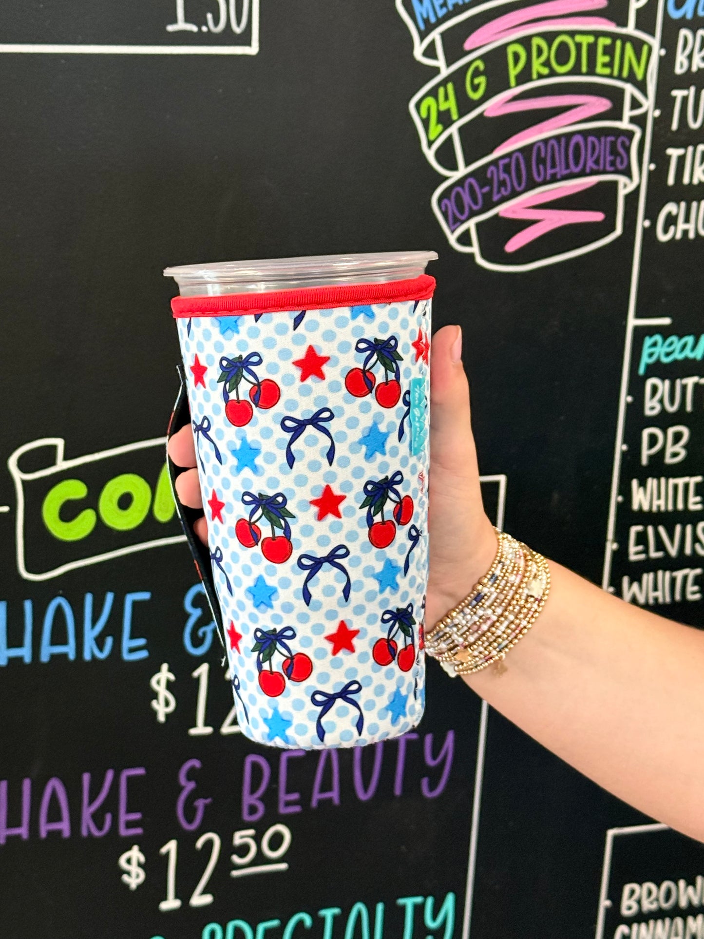 RED WHITE & CHERRIES | TEA SIZED 32oz