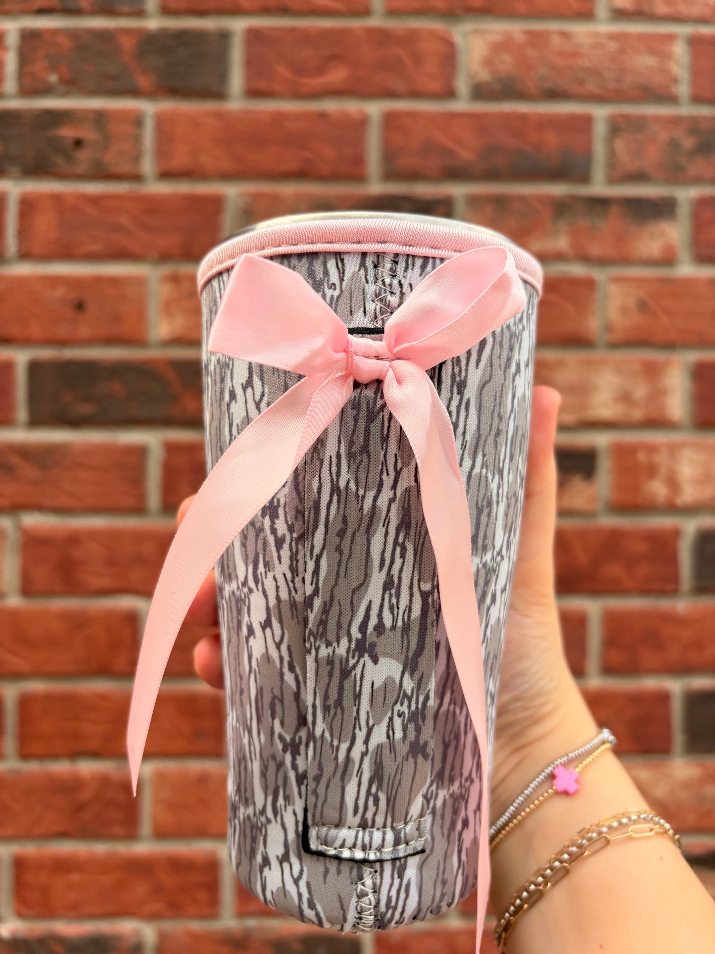 Pretty Camo | RIBBON TEA KOOZIE