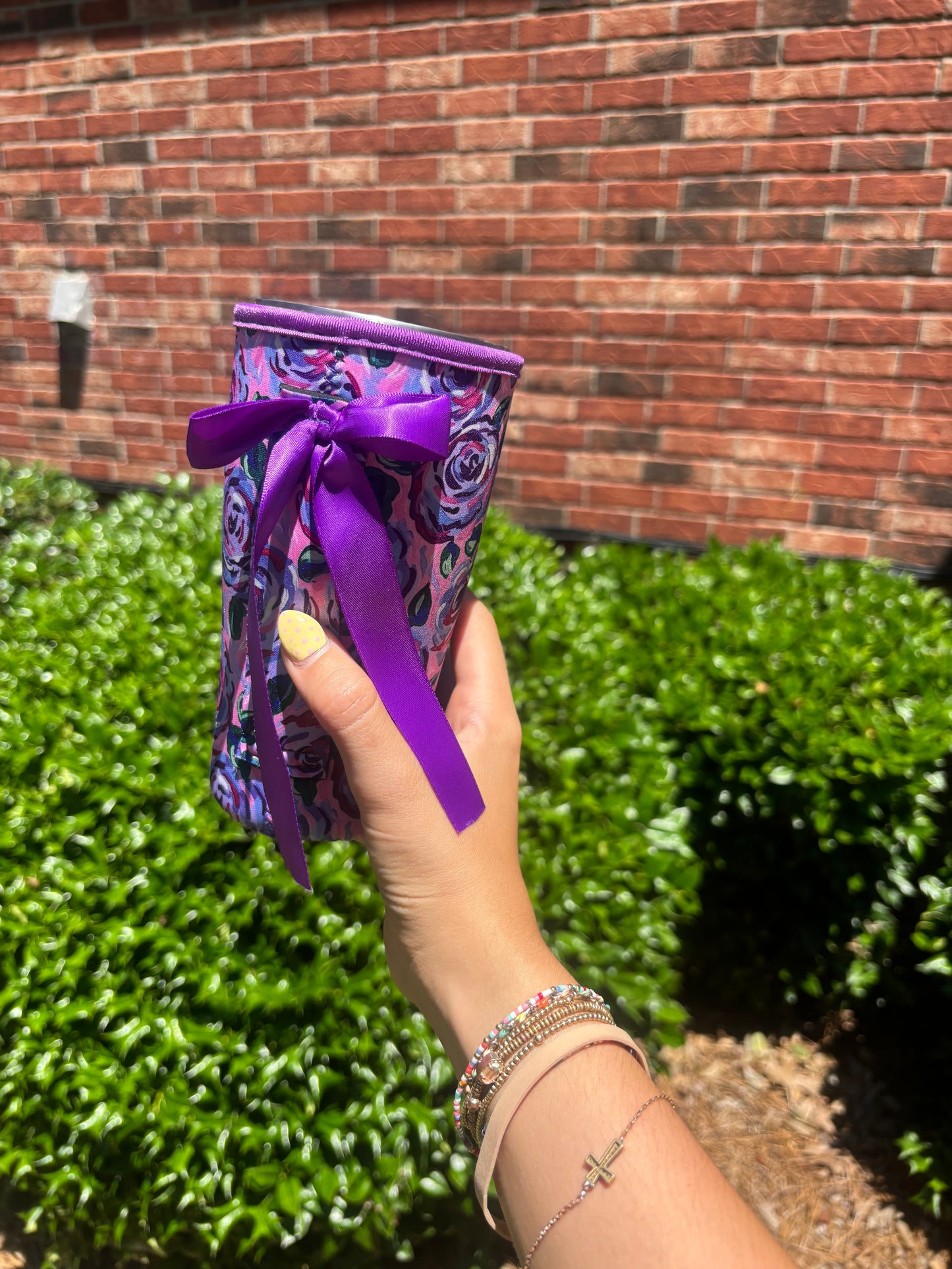PURPLE PAINTED ROSES | RIBBON TEA KOOZIE