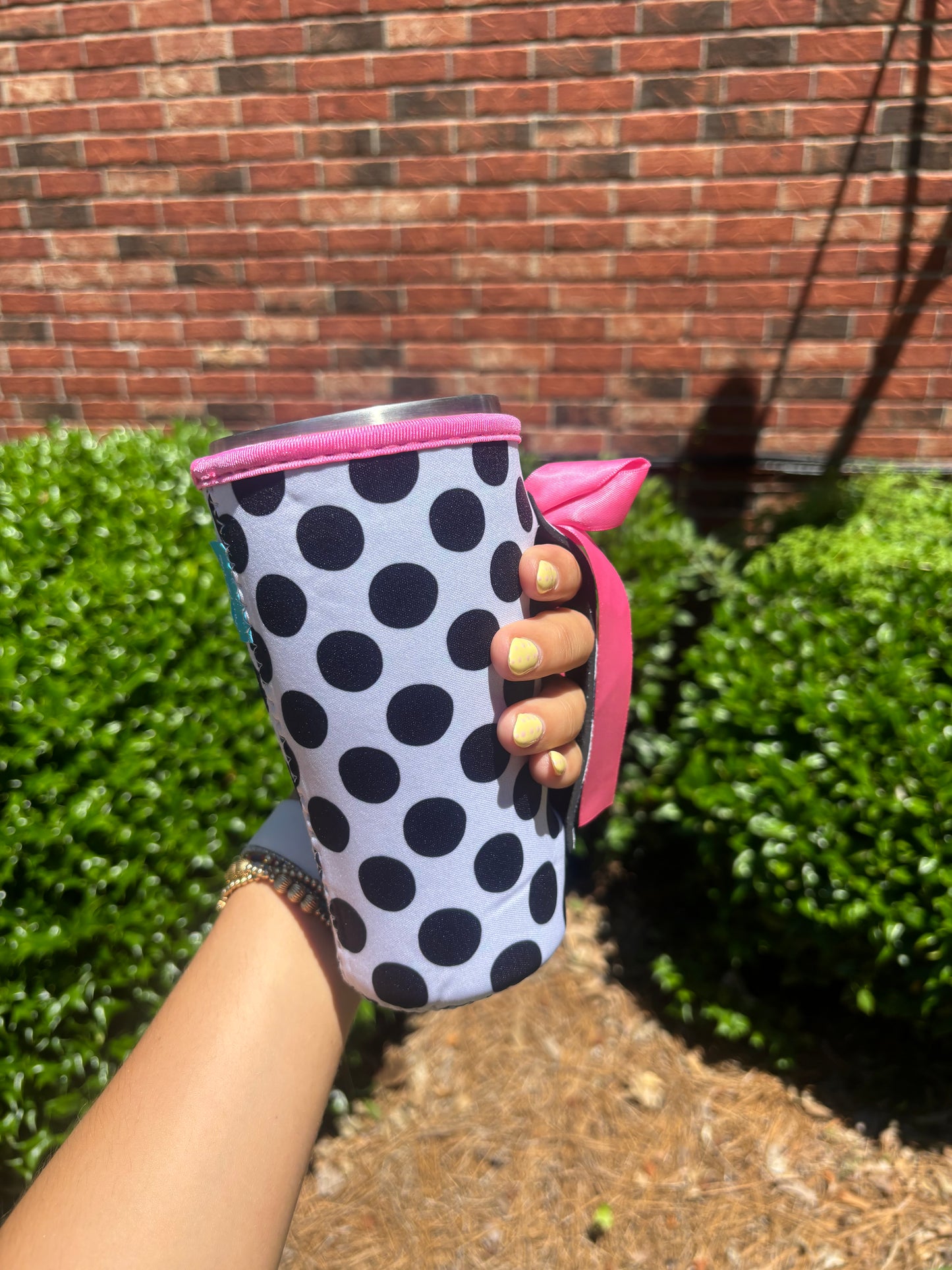 BLACK DOTS / PINK BOW| RIBBON TEA KOOZIE