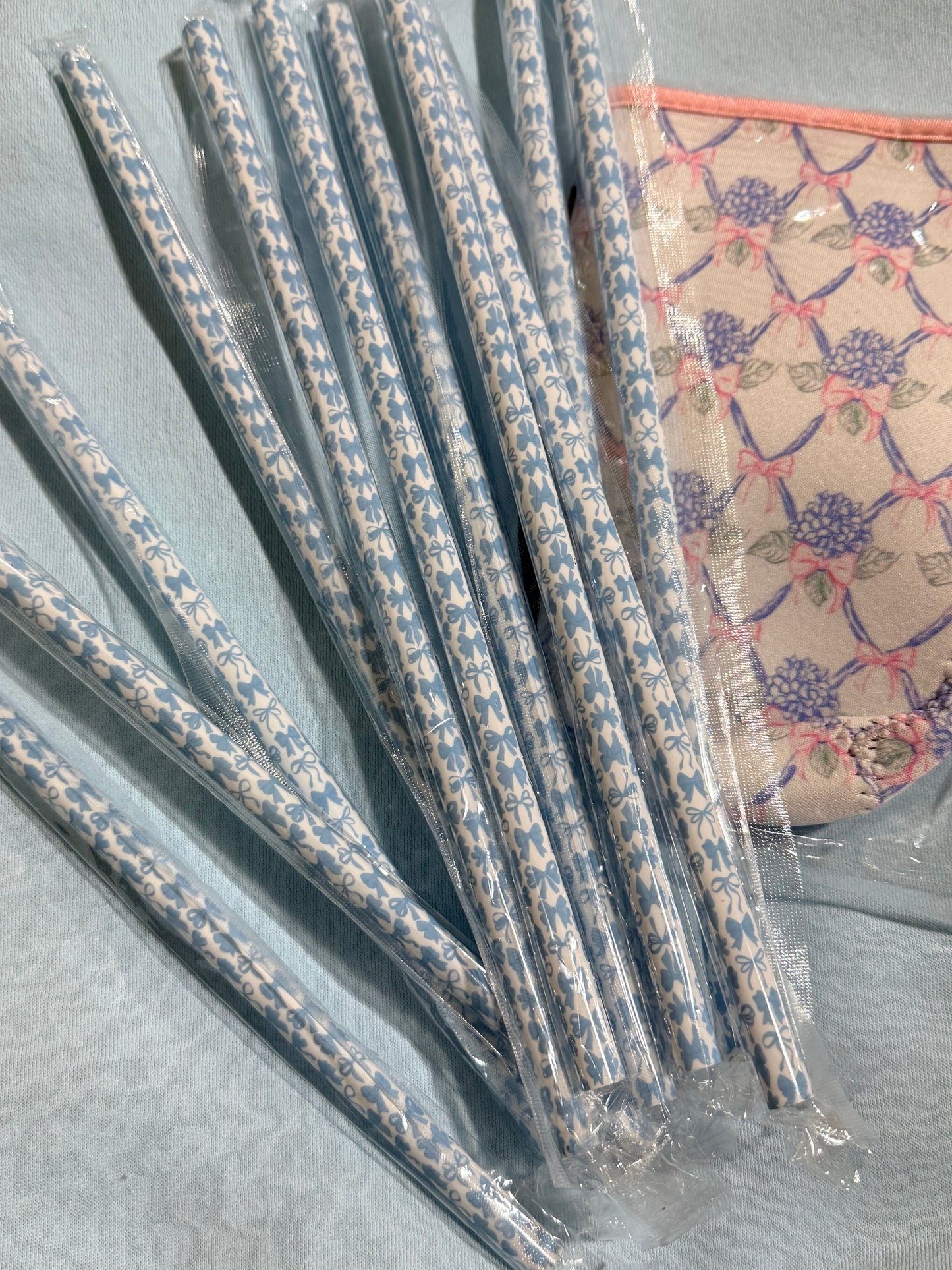 STRAWS | CYBER MONDAY * SEE LISTING MORE LISTED