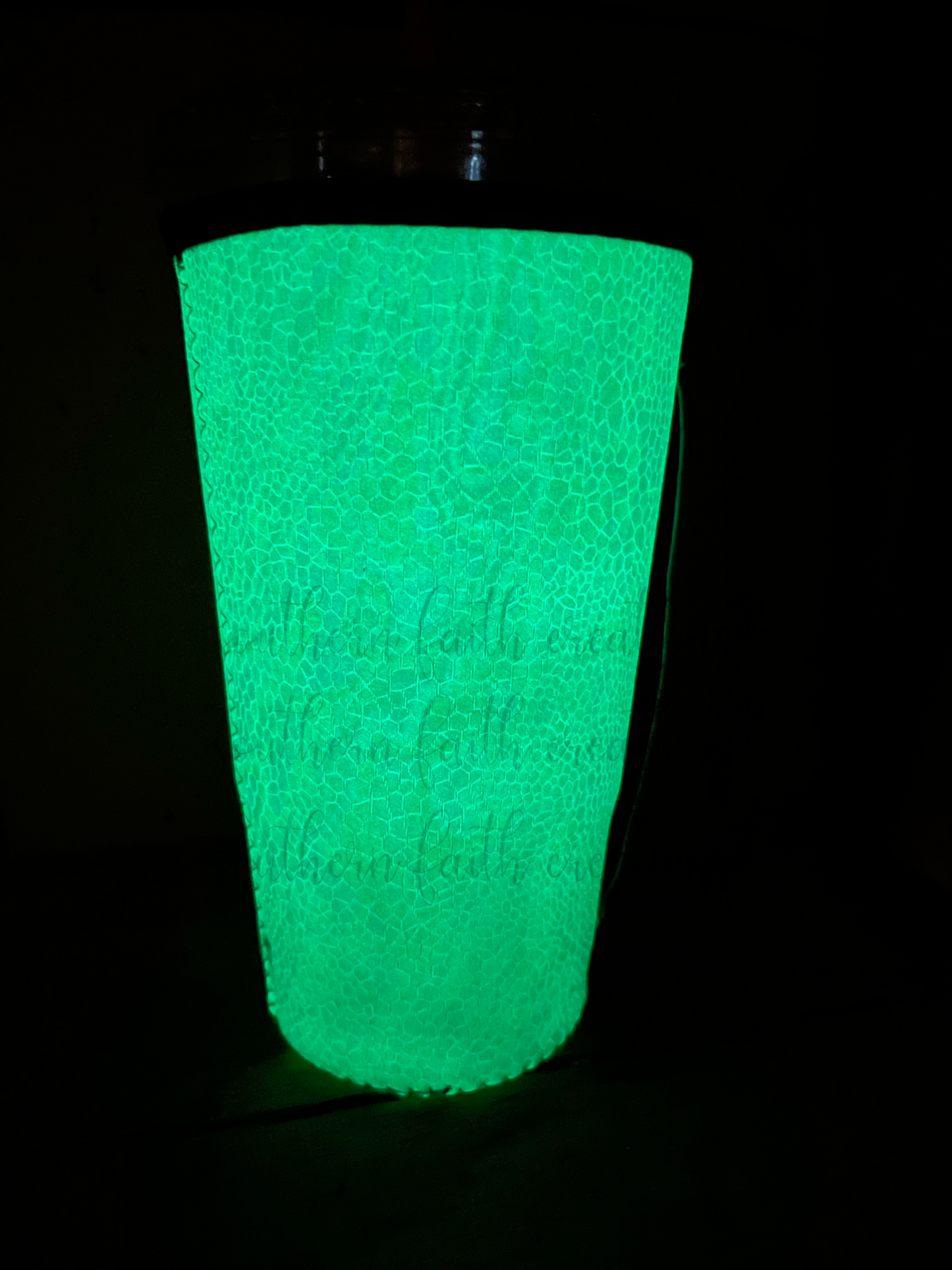 Pearl white GLOW!! (Tea Cup Sized)